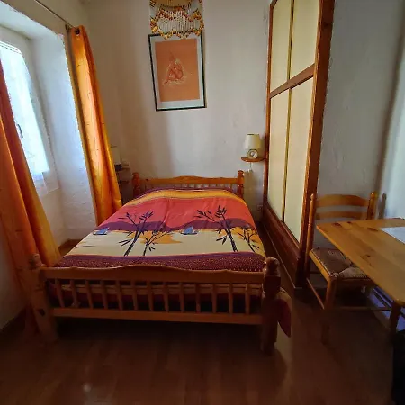 Hotel Lou Jas Soleilhas